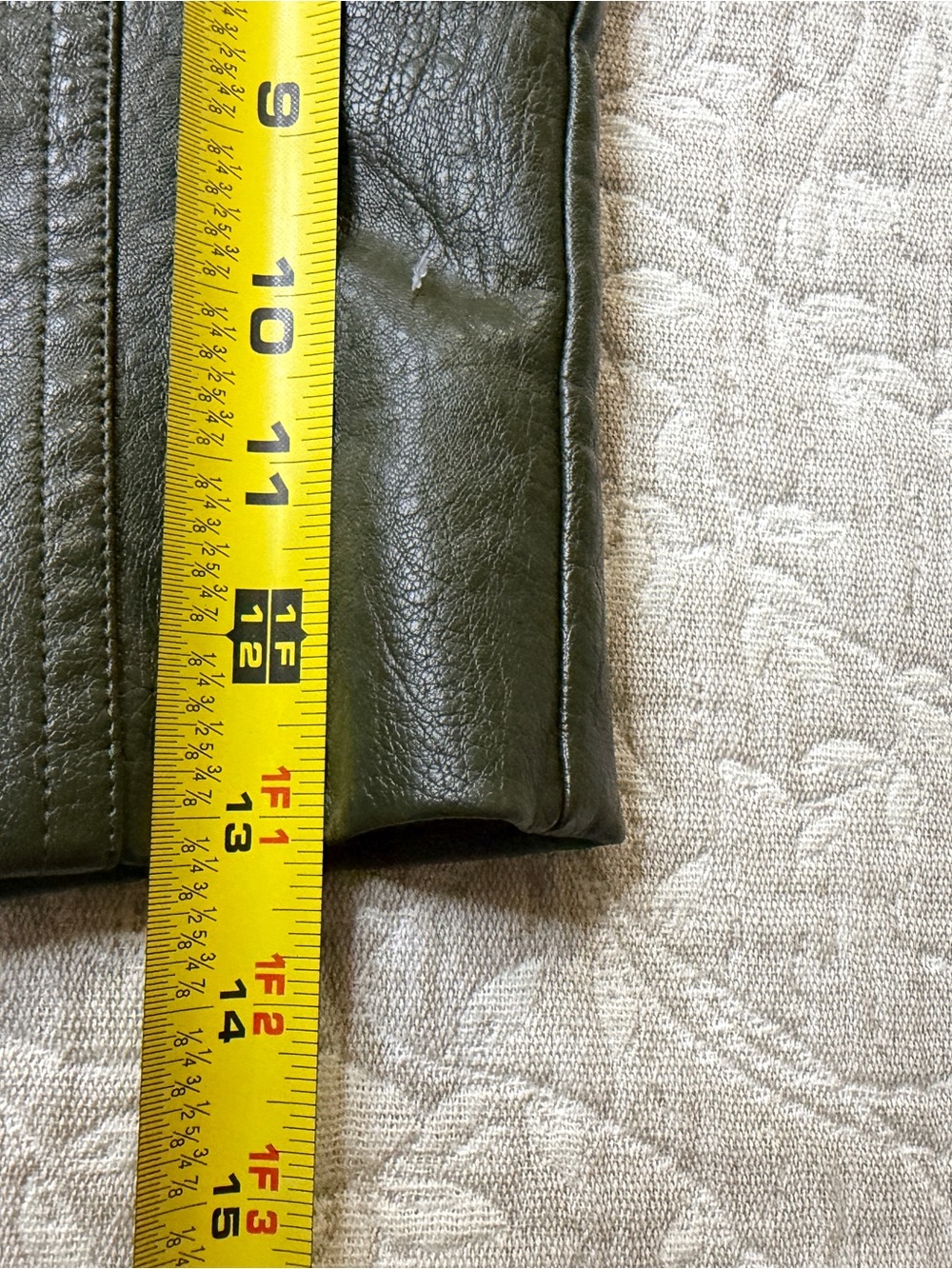 Tiger Mist Women's Olive Green Faux Leather Strapless
Tube Top - Size M - Picture 9 of 9